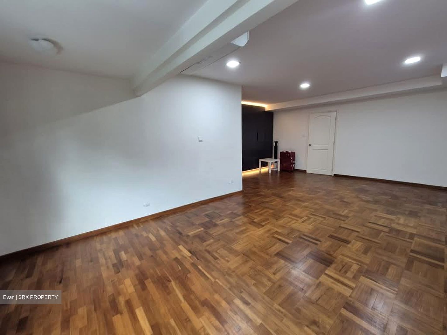 Palmville Terrace (D15), Terrace #575555341